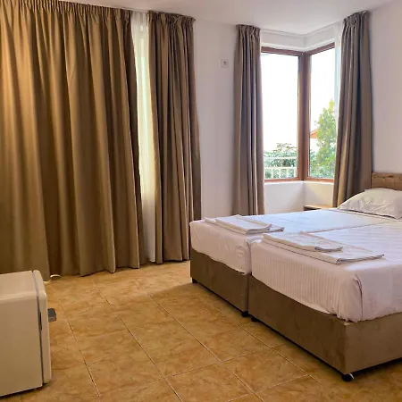 Ξενοδοχείο Casa Ράβντα